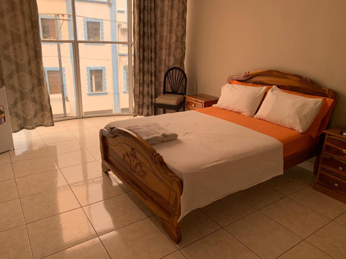 Residencial Turistico Rio Guayas Bed and Breakfast Γκουαγιακίλ Εξωτερικό φωτογραφία
